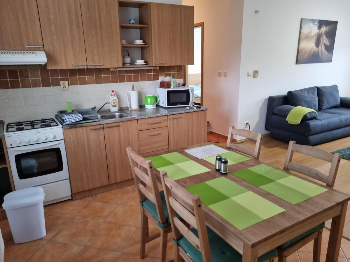 Apartman 501 Biely Kostol Экстерьер фото