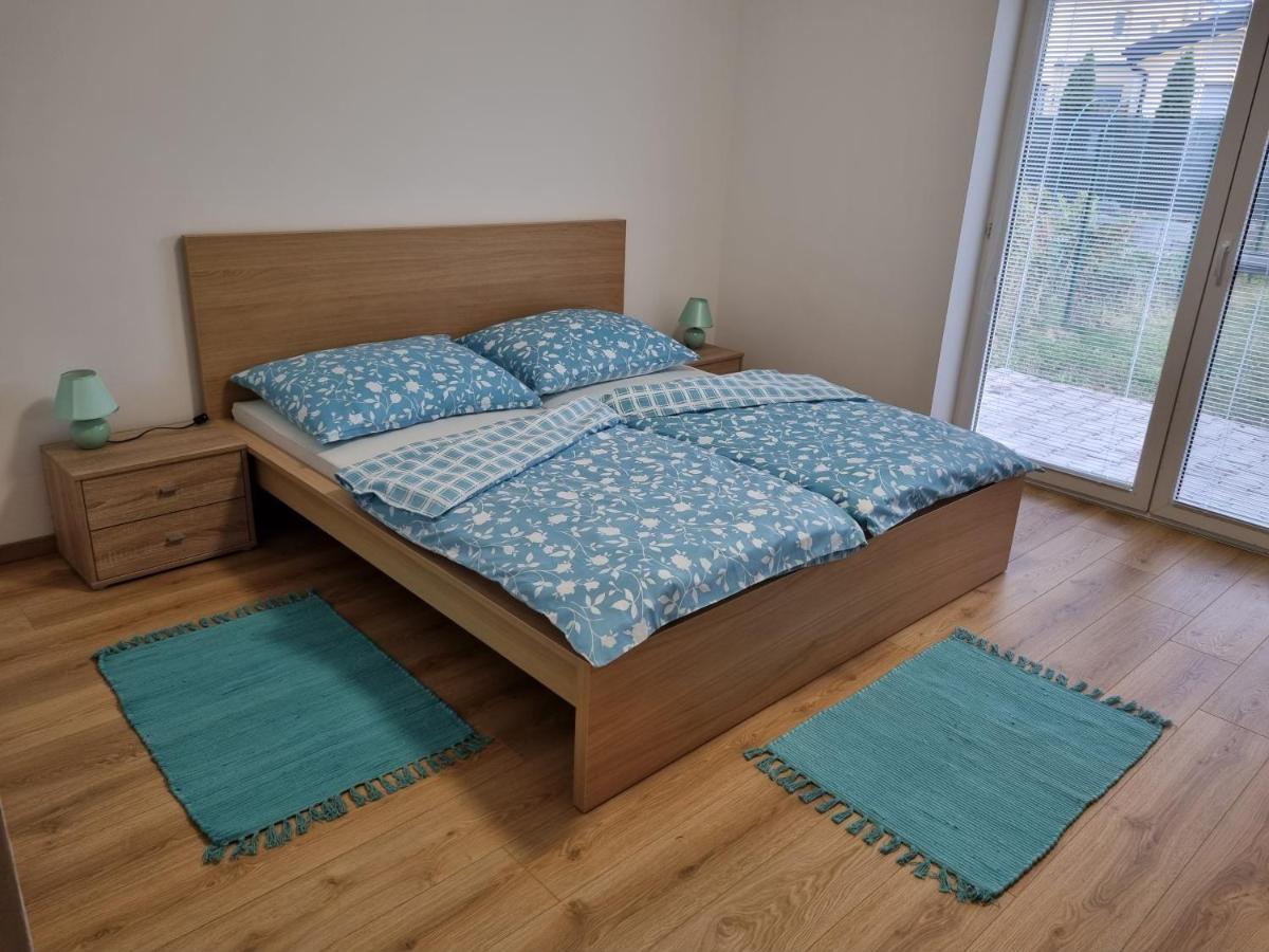 Apartman 501 Biely Kostol Экстерьер фото