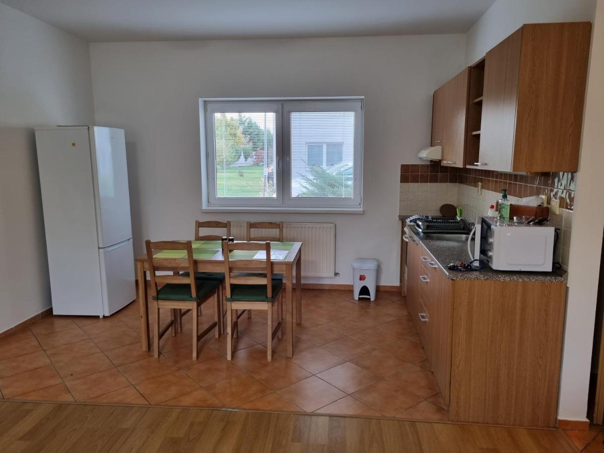 Apartman 501 Biely Kostol Экстерьер фото